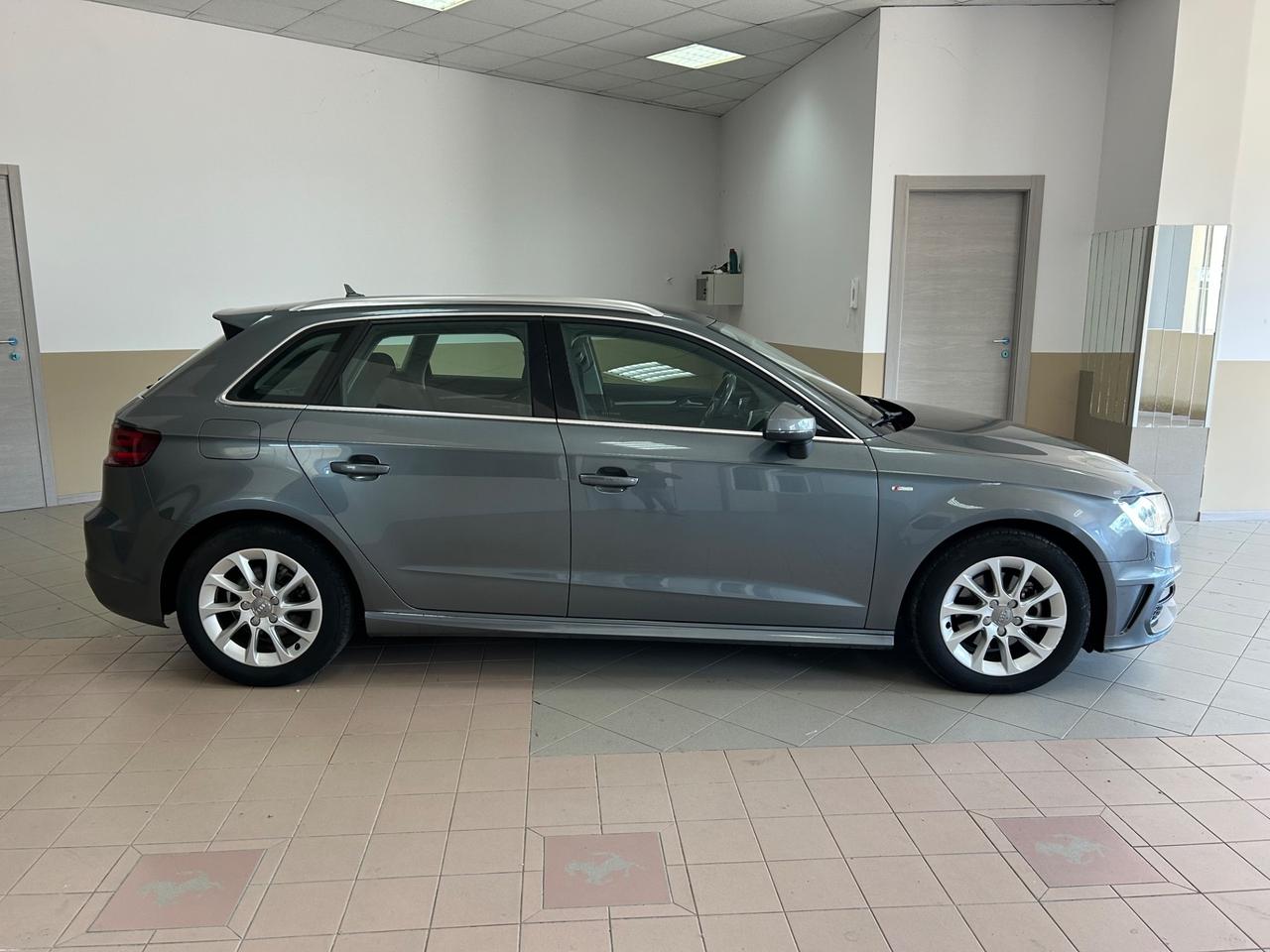 Audi A3 SPB 1.6 TDI clean diesel S tronic Ambiente