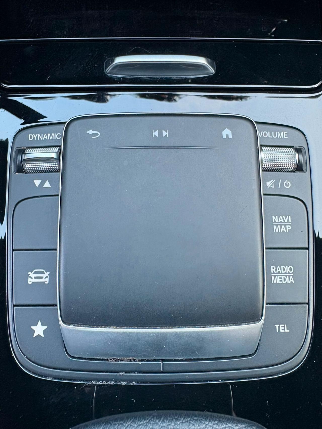 Mercedes-benz GLA 200 d Automatic Premium