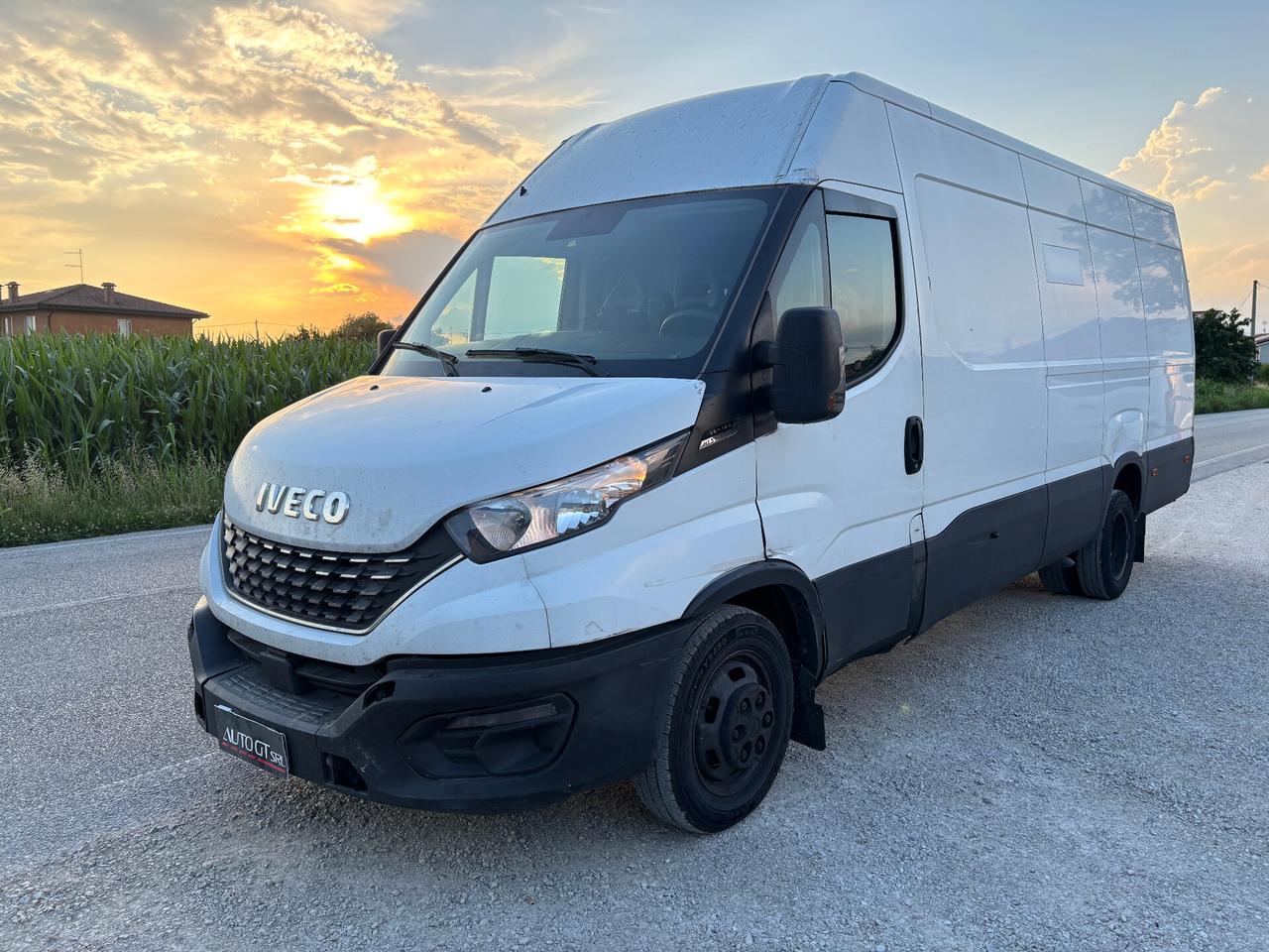 Iveco Daily 35S16 2.3 HPT TETTO ALTO PASSO LUNGO !!!!!! HI MATIC
