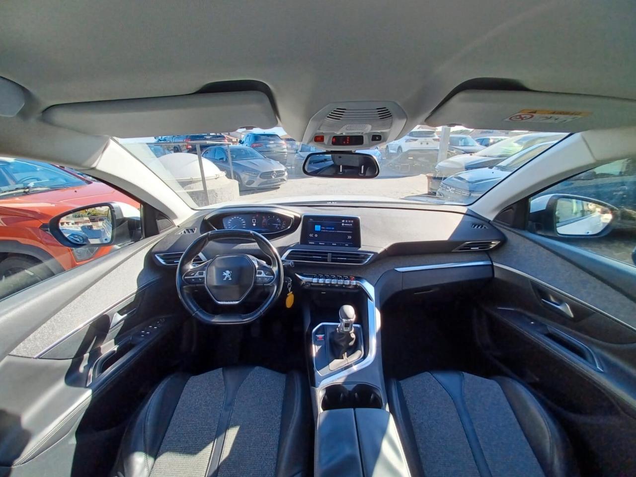 Peugeot 3008 BlueHDi 130 S&S Allure