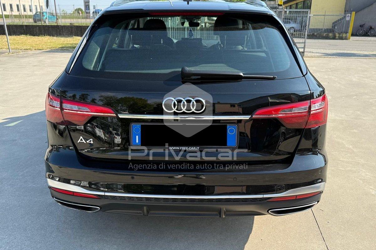 AUDI A4 Avant 30 TDI/136 CV S tronic