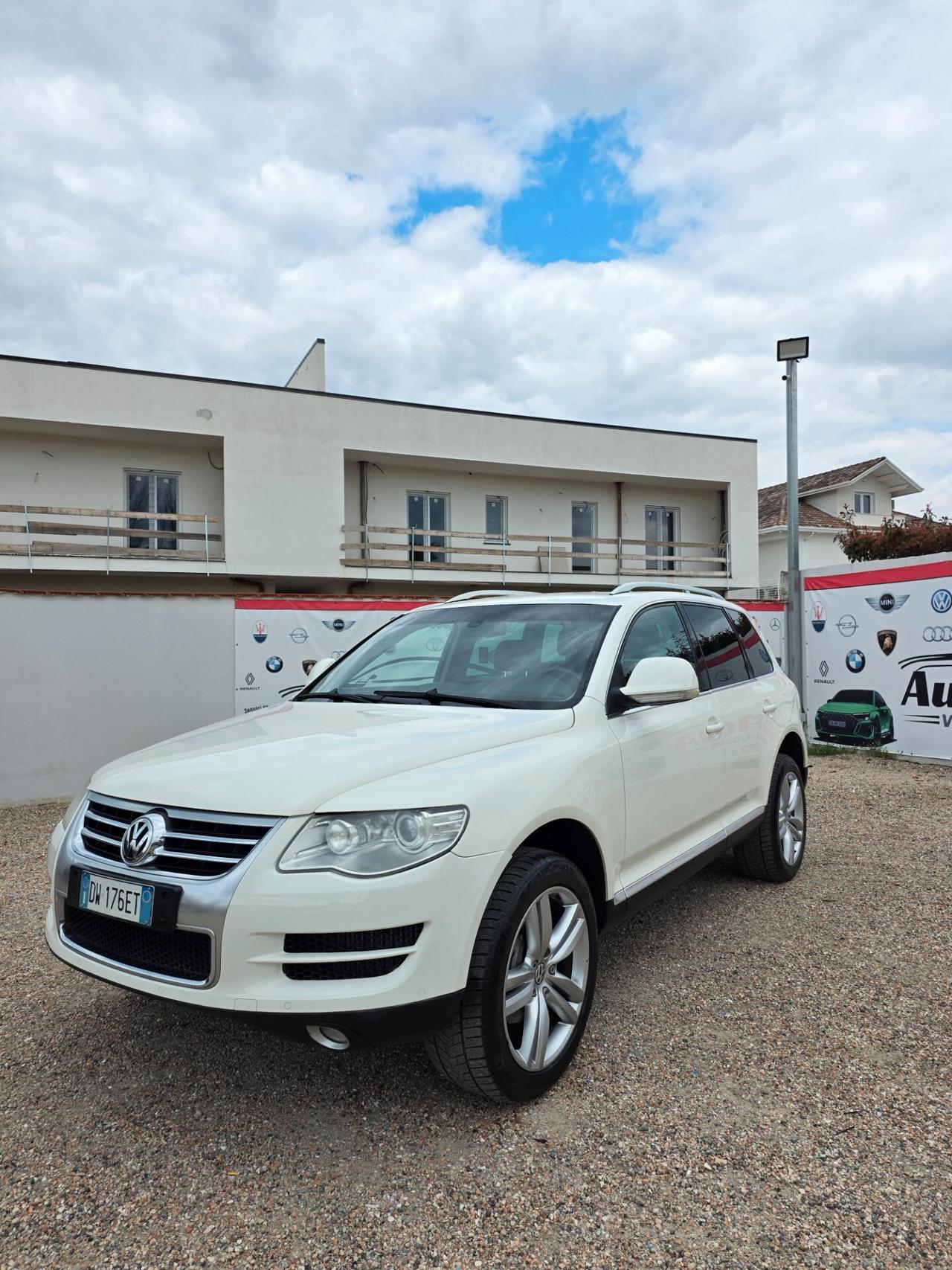 Volkswagen Touareg 3.0/240CV V6 TDI DPF tip.