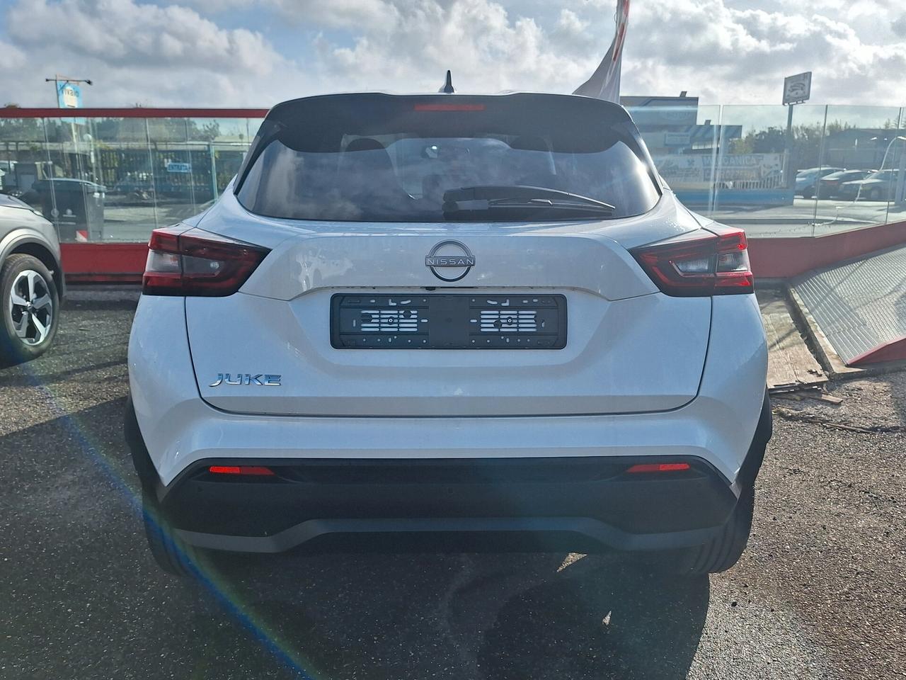 Nissan Juke 1.0 DIG-T 114 CV DCT N-Connecta