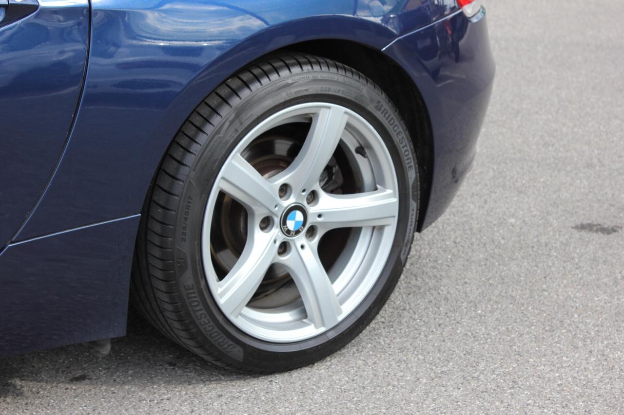 Bmw Z4 sDrive23i INTERNI IN PELLE BIANCA - SENSORI
