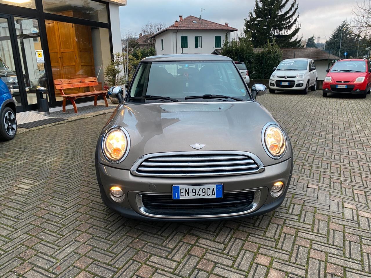 Mini 1.6 16V One (55kW)
