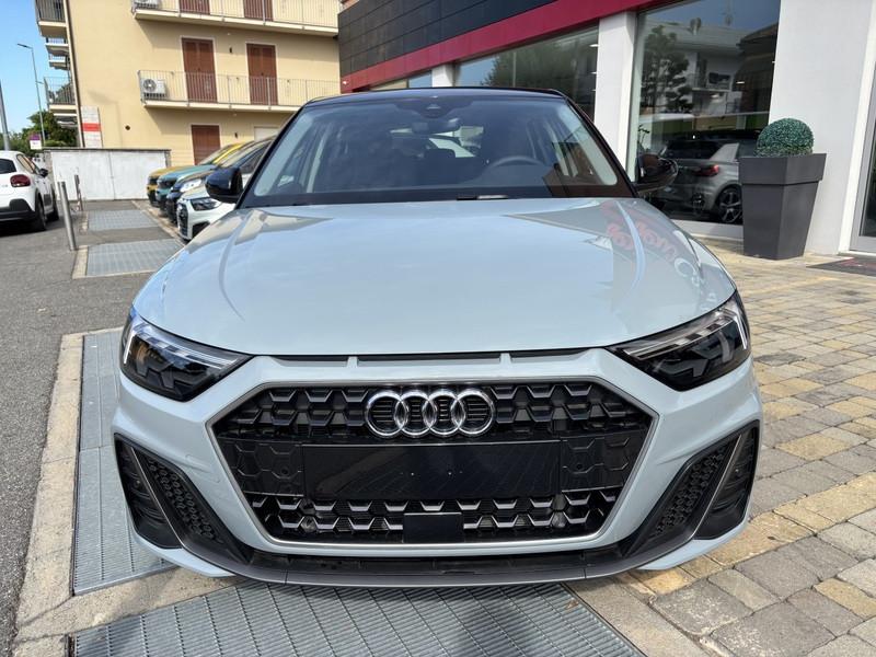 Audi A1 Sportback 30 1.0 tfsi S Line Edition 116cv s-tronic LED-PHONE APPS-17"