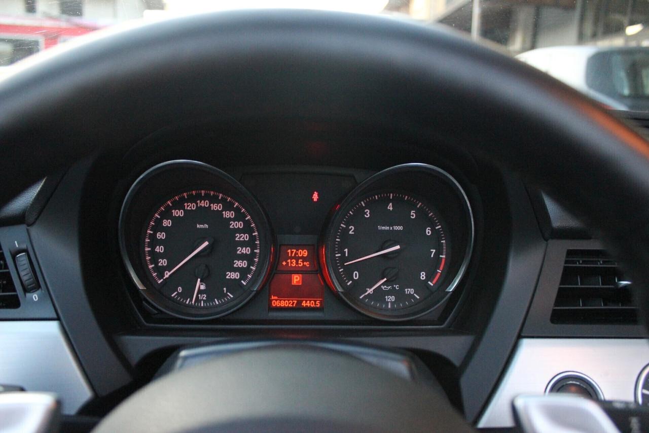 Bmw Z4 sDrive23i SDRIVE STEPTRONIC XENON NAVY SPORT