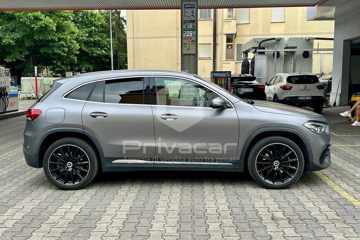 MERCEDES GLA 250 e hybrid EQ Premium