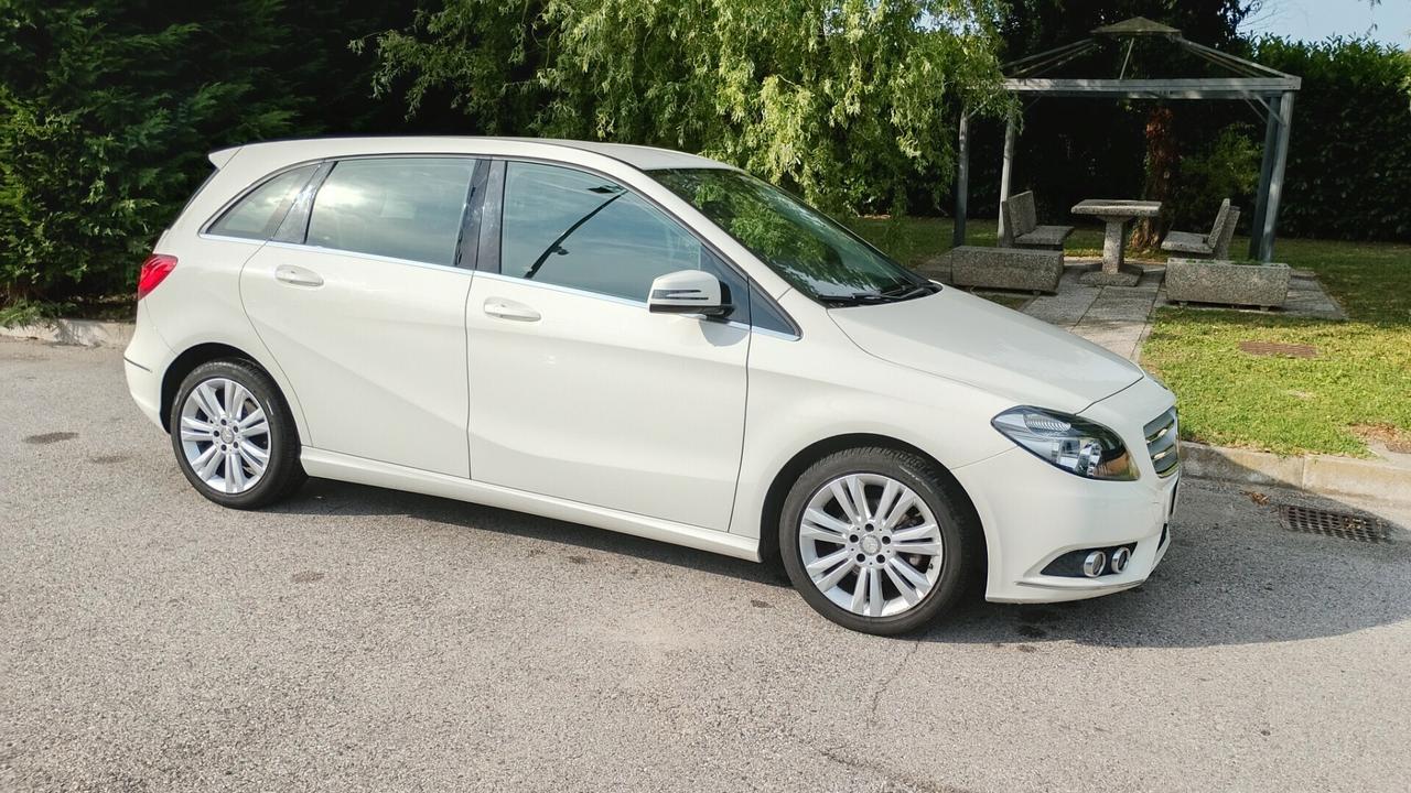Mercedes-benz B 180 CDI