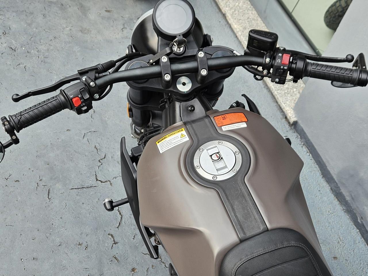 Brixton Crossfire 125 - 2024