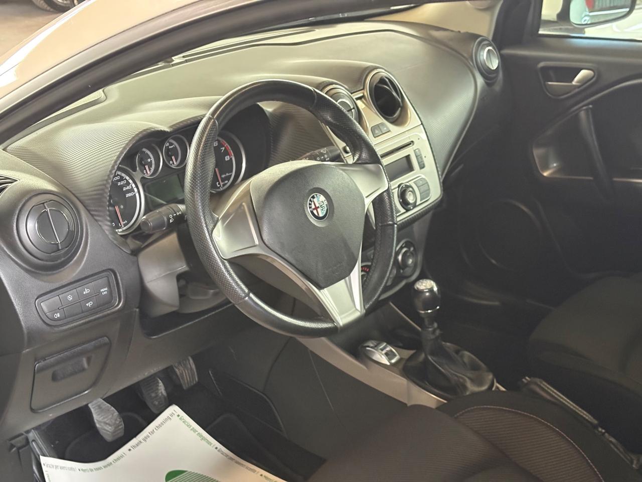 Alfa Romeo MiTo 1.4 105 CV M.air S&S Distinctive Sport Pack