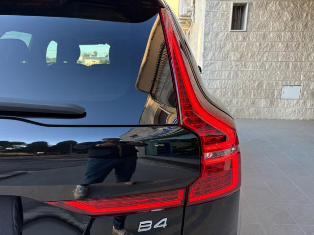 VOLVO XC60 B4 (d) automatico Core.