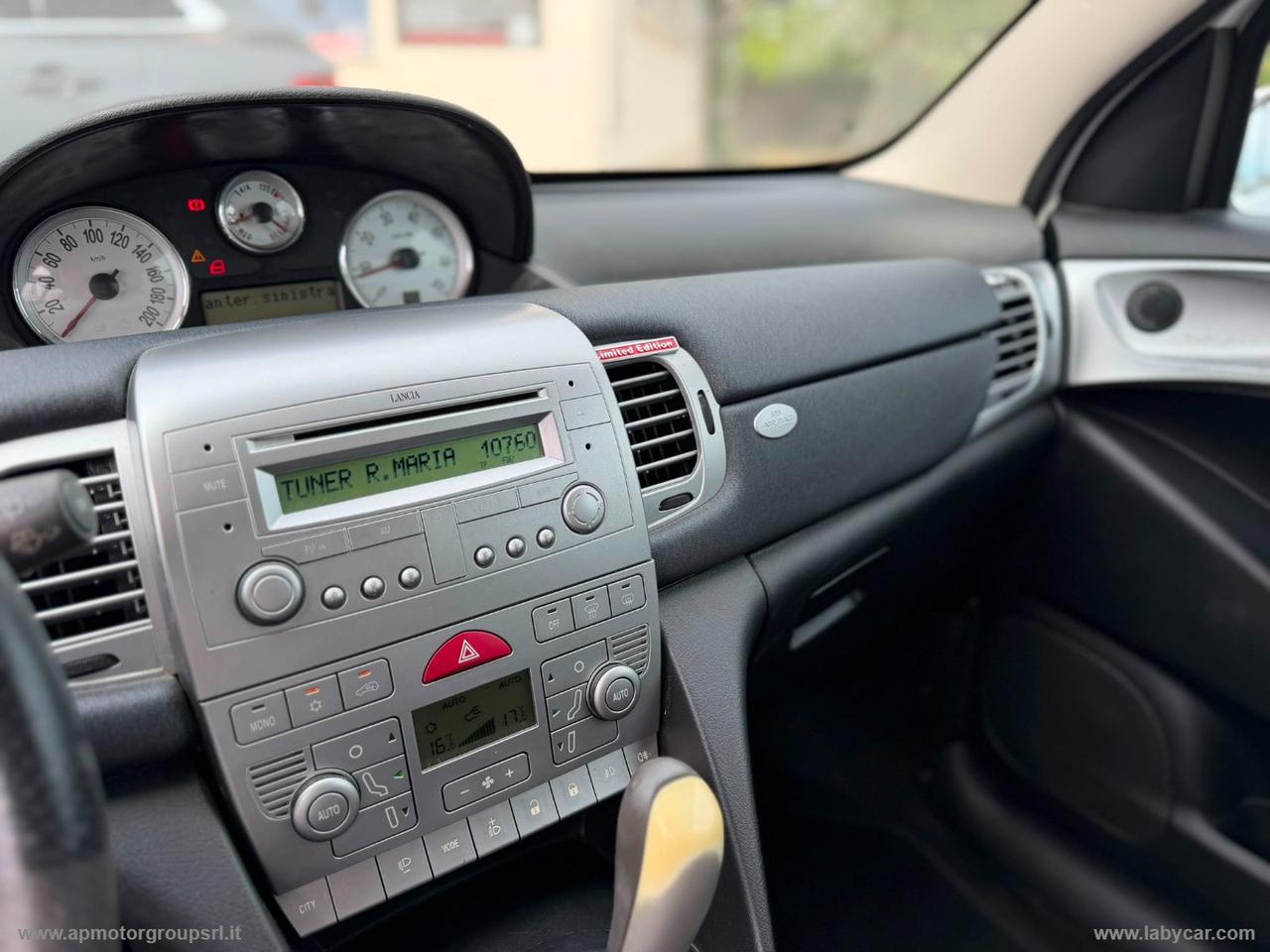 LANCIA Ypsilon 1.4 16V Platino AUTOMATICA