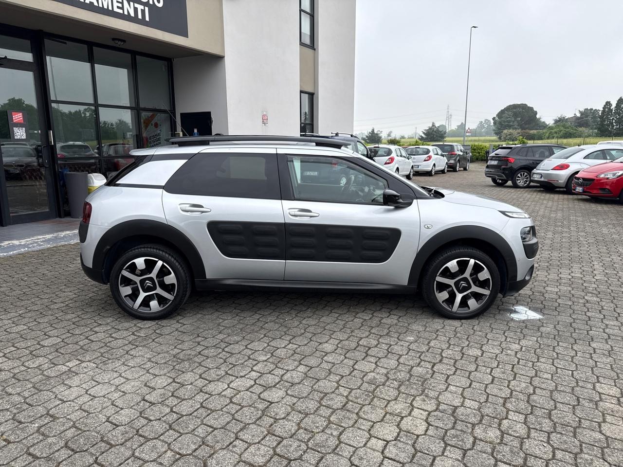 Citroen C4 Cactus BlueHDi 100 Shine