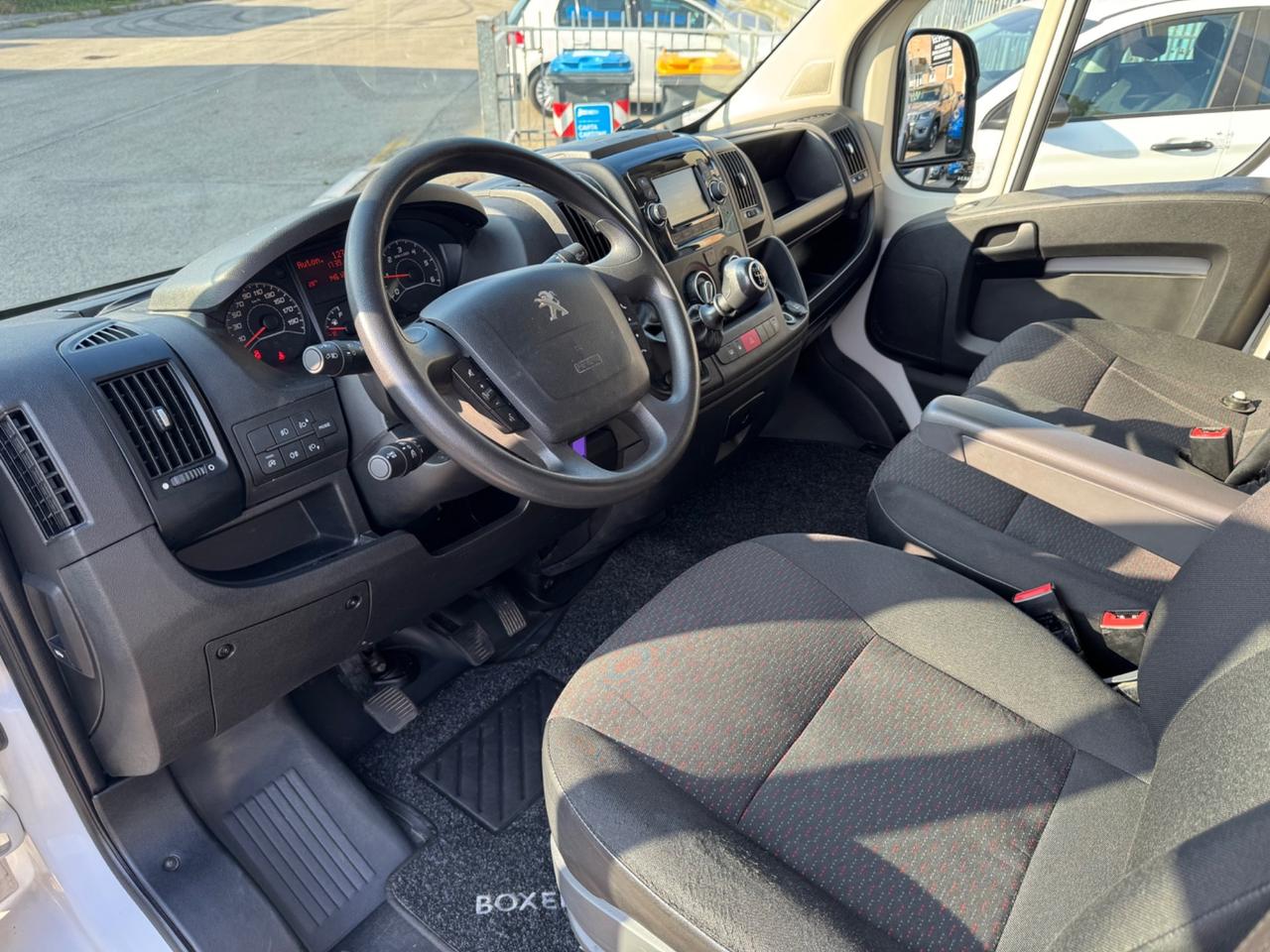Peugeot Boxer 330 2.2 BlueHDi 140 S&S PM-TM Furgone