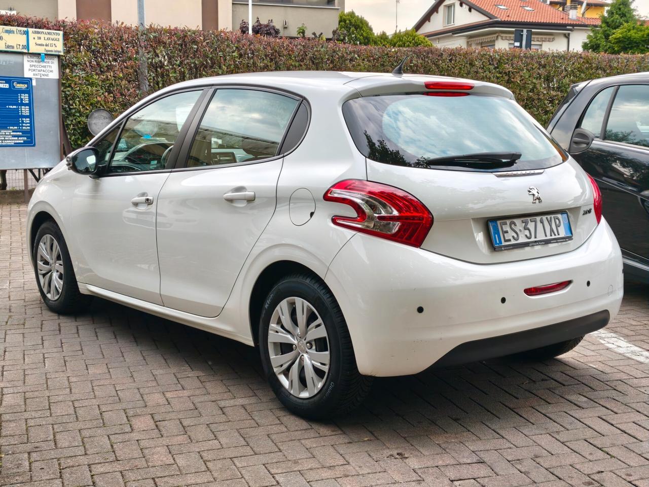 Peugeot 208 1.2 VTi 82 CV 5 porte Active