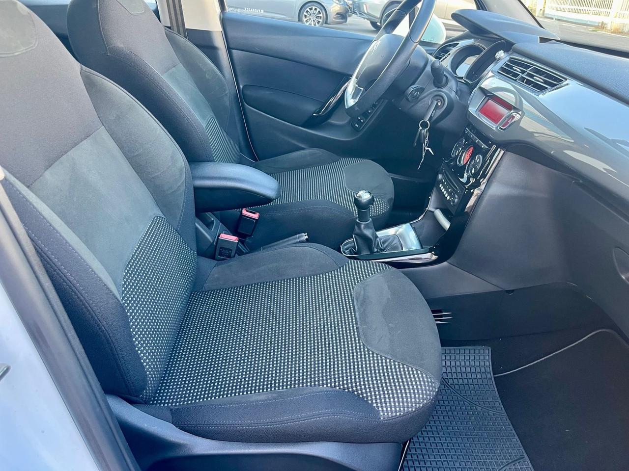 Citroen C3 1.2benz 2015 93.000km per neopatentati