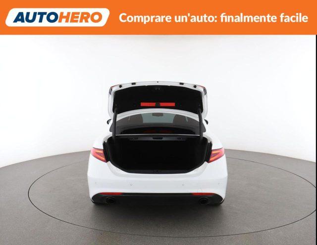 ALFA ROMEO Giulia 2.2 Turbodiesel 160 CV AT8 Sprint