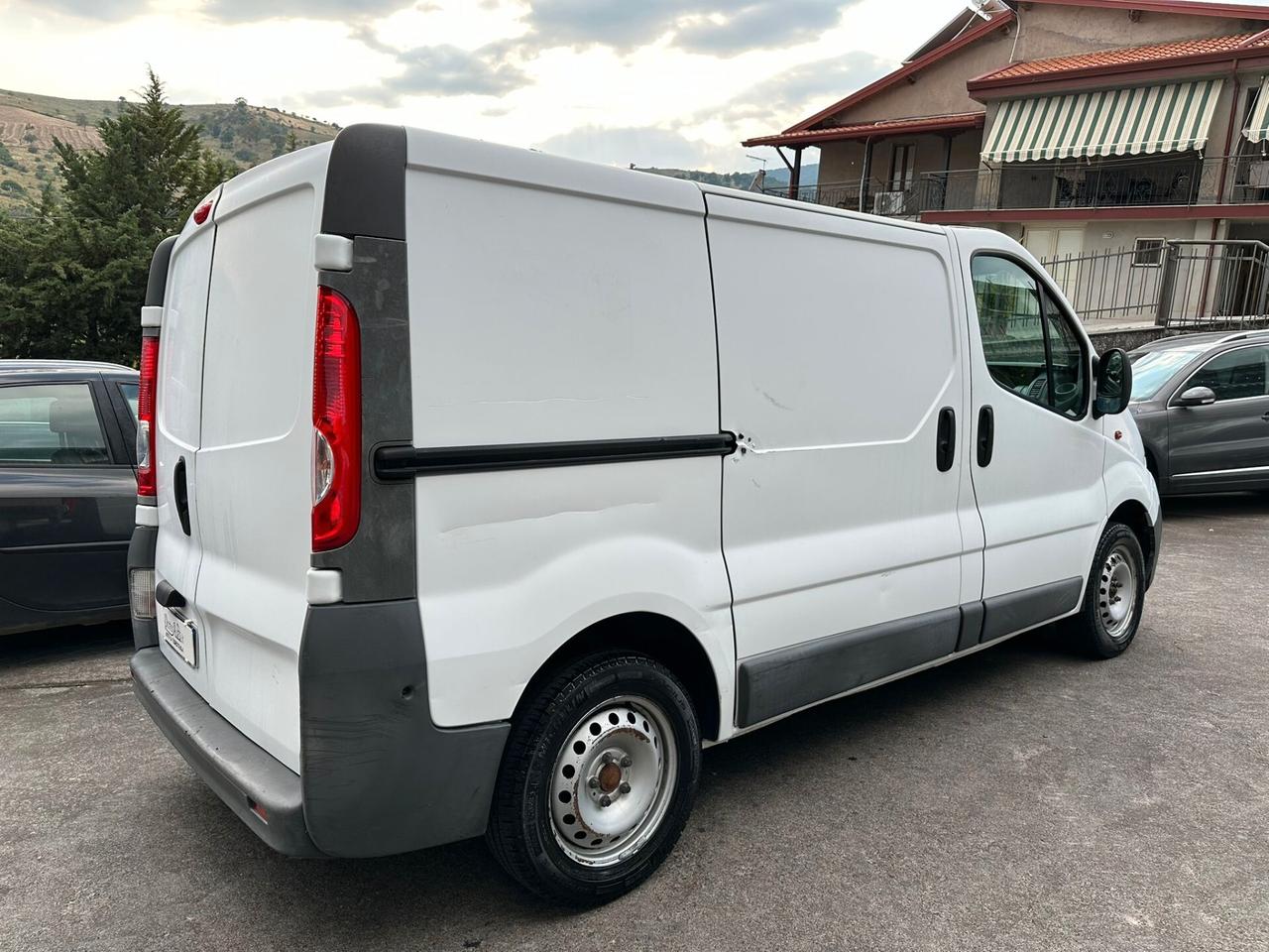 Opel Vivaro 27 2.0 CDTI PC-TN Furgone