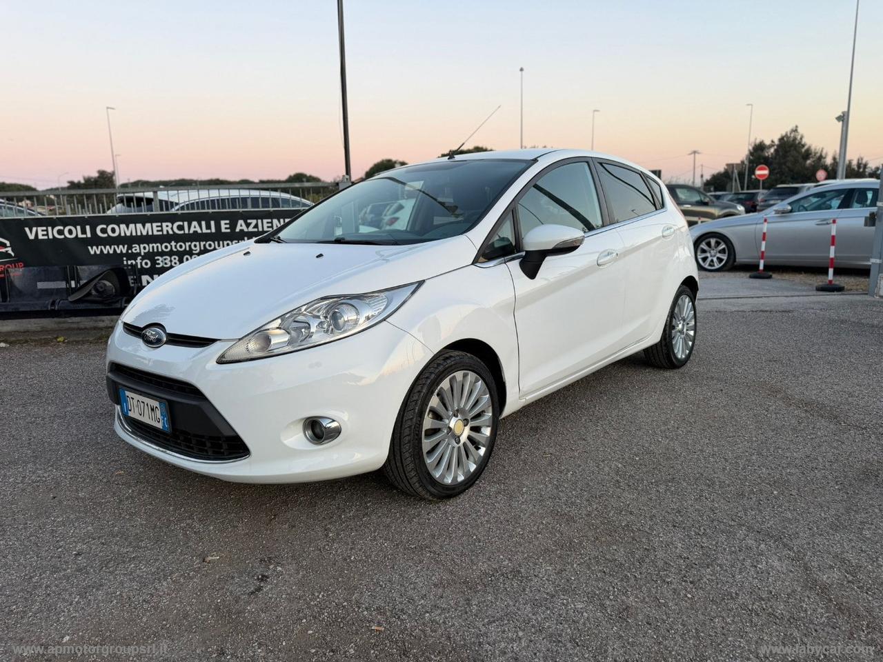 FORD Fiesta 1.4 TDCi 68 CV 5p. Titanium