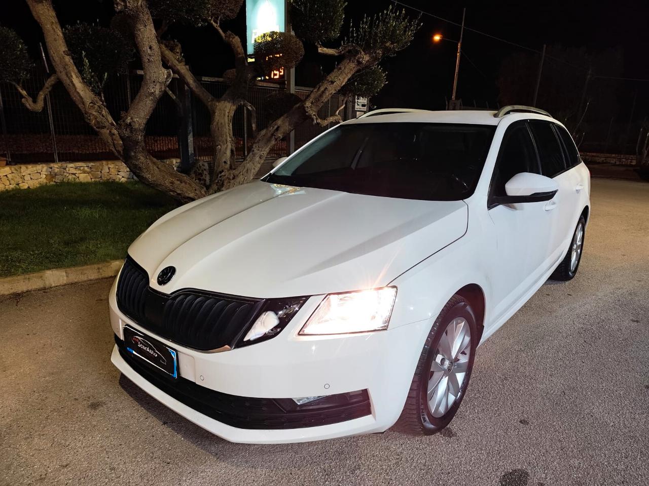 Skoda Octavia 2.0 TDI CR Wagon Executive 129000KM