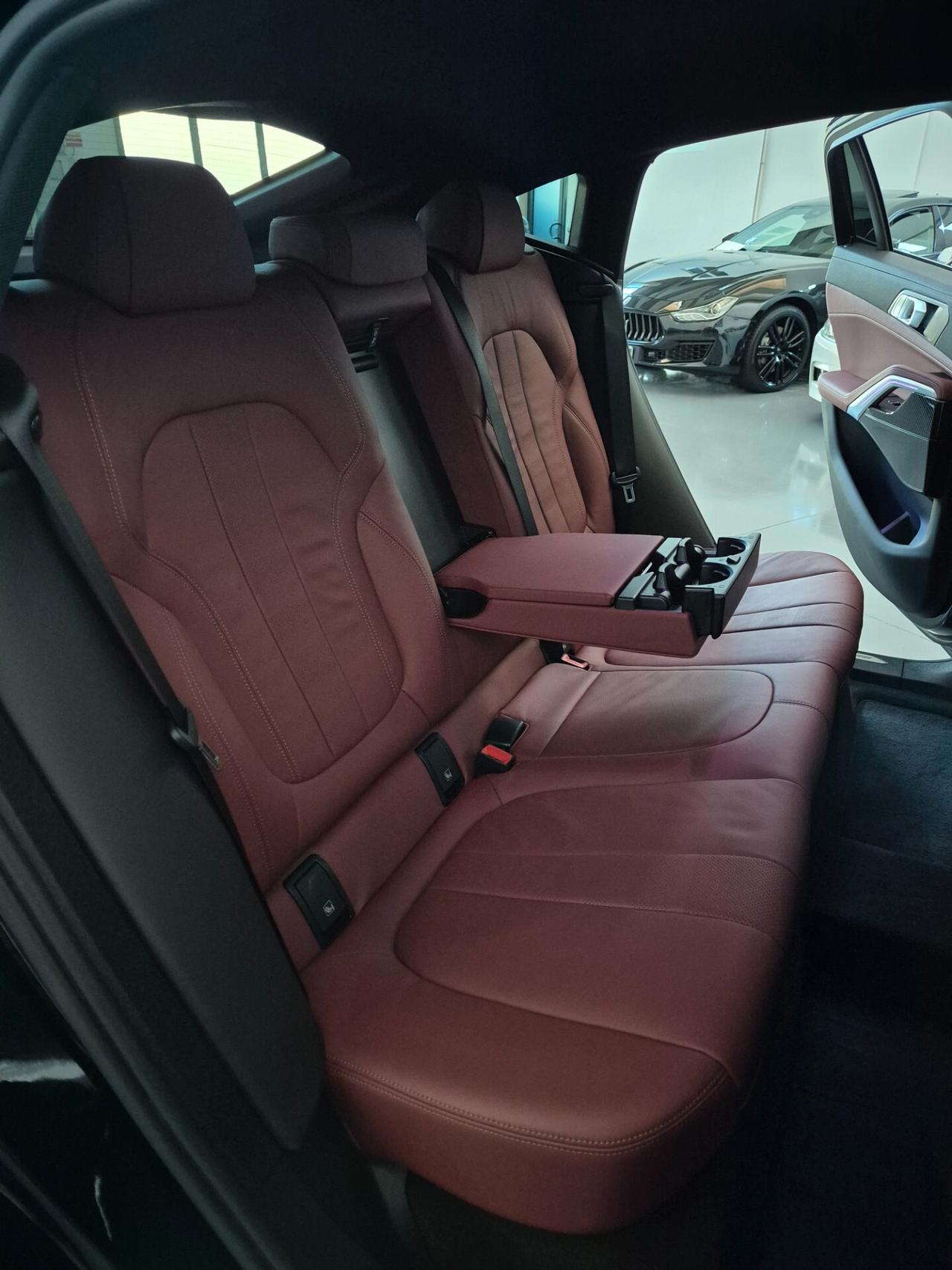 BMW X6 M M50i V8 Bi-Turbo 530cv Ufficial IvaEspostaCompresa