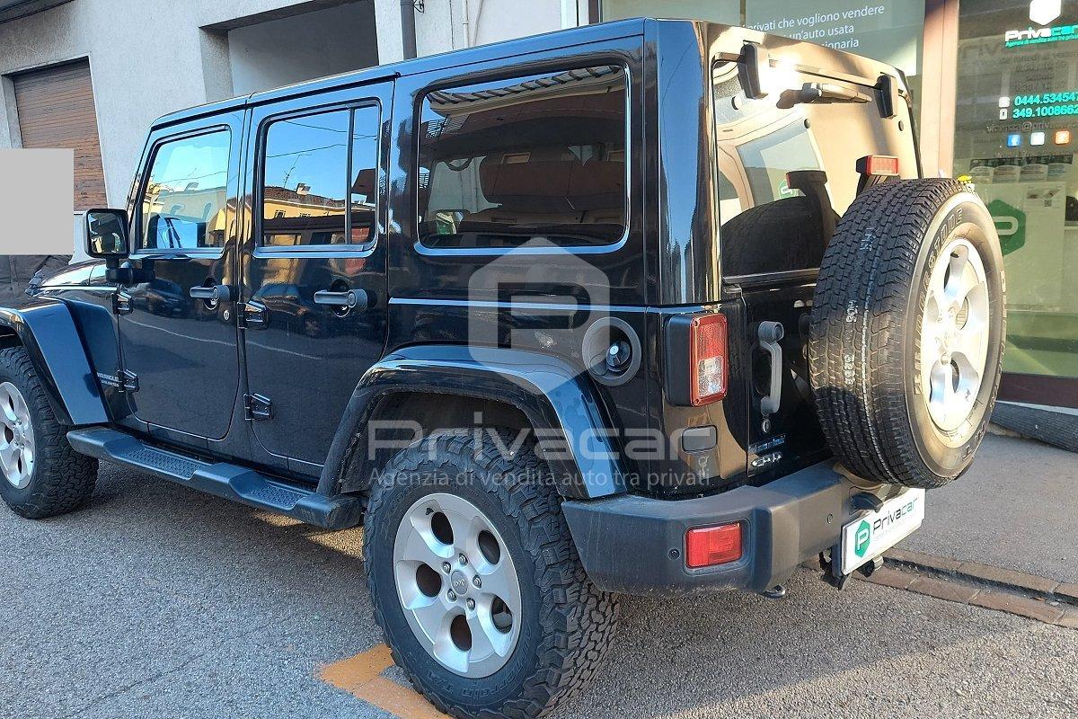 JEEP Wrangler Unlimited 2.8 CRD DPF Sahara Auto