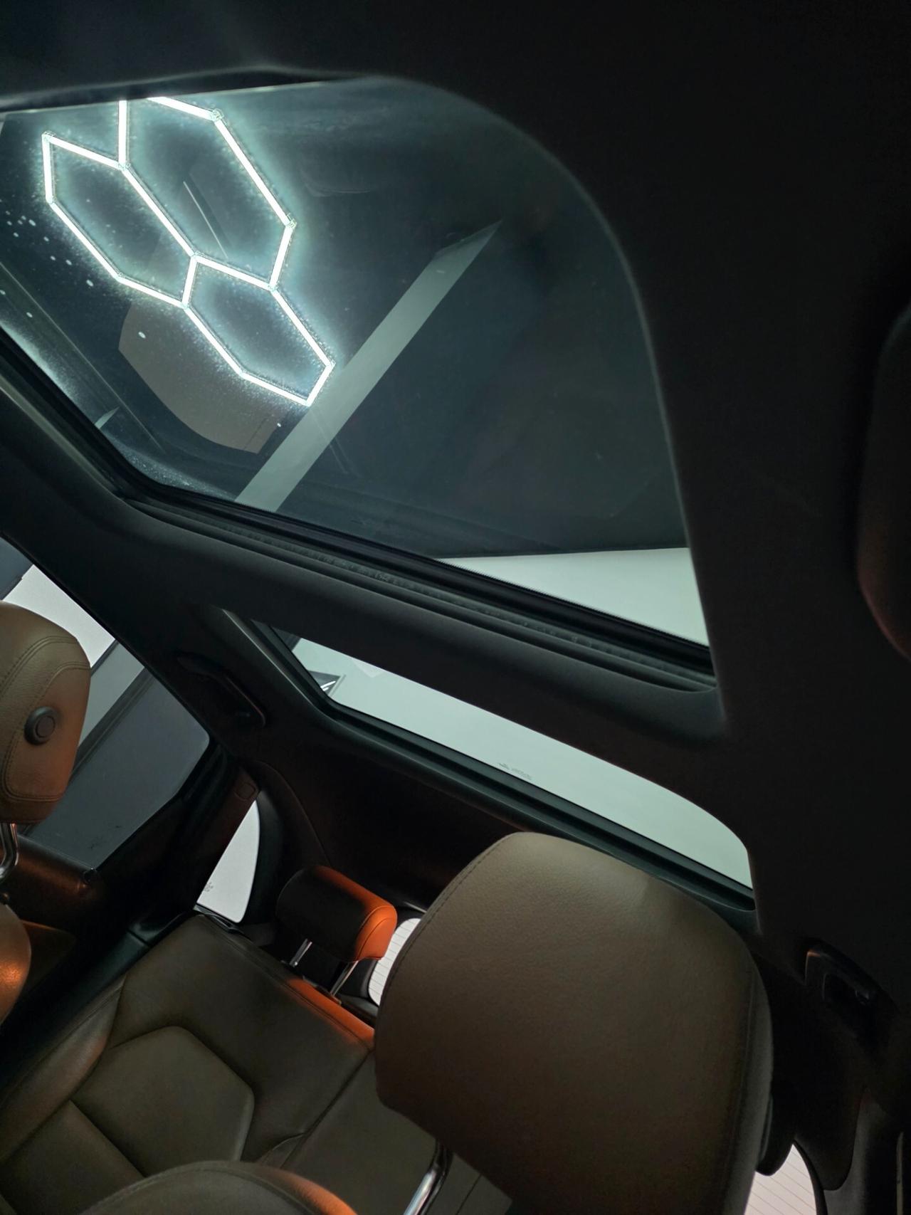 Mercedes-benz B 200 CDI 4Matic Automatic Premium