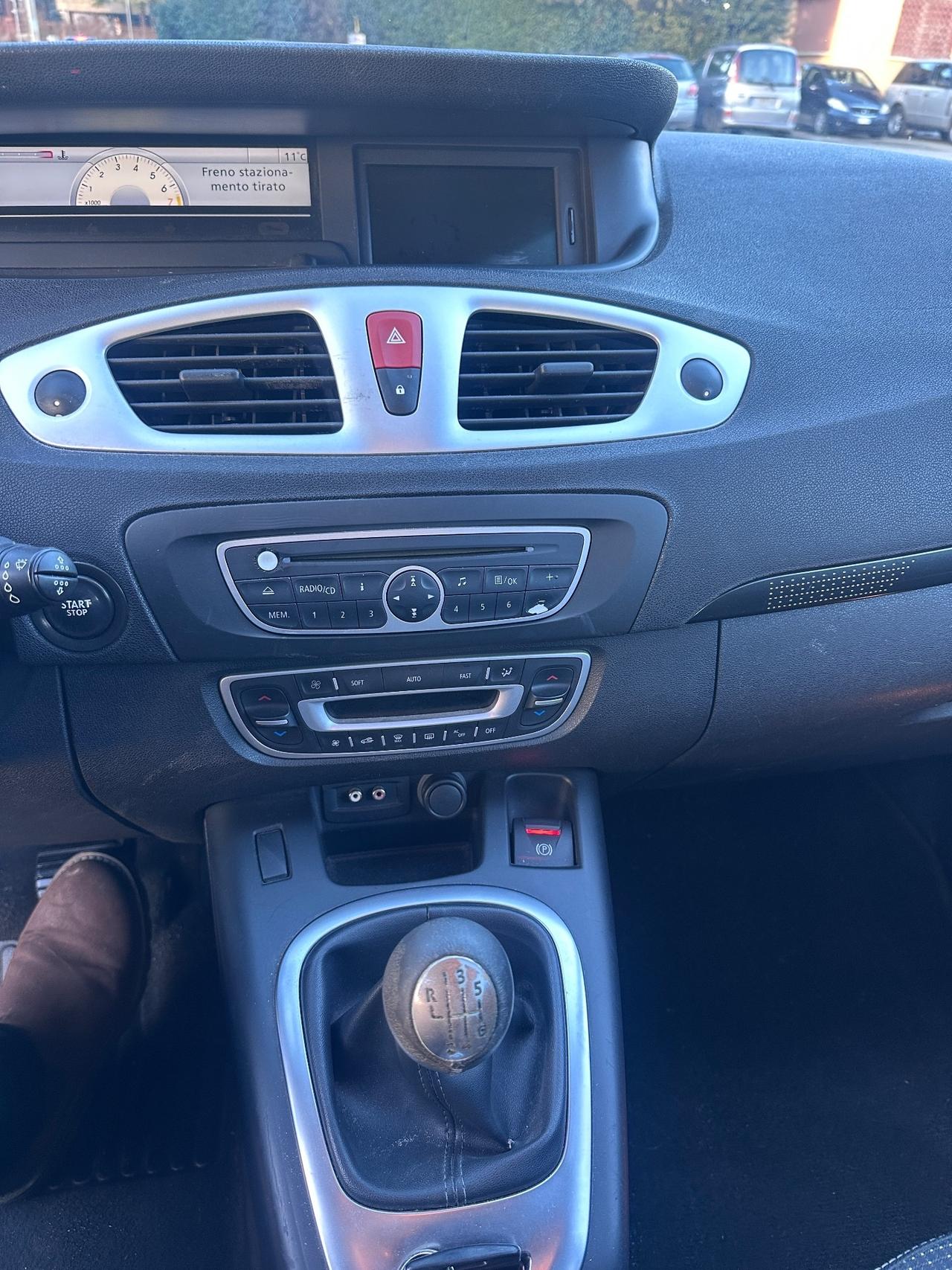 Renault Scenic Scénic X-Mod 1.6 Gpl Attractive