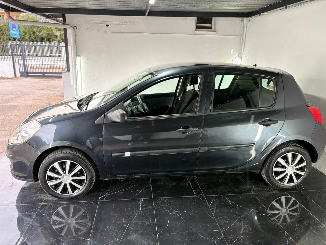 Renault Clio 1.2 confort
