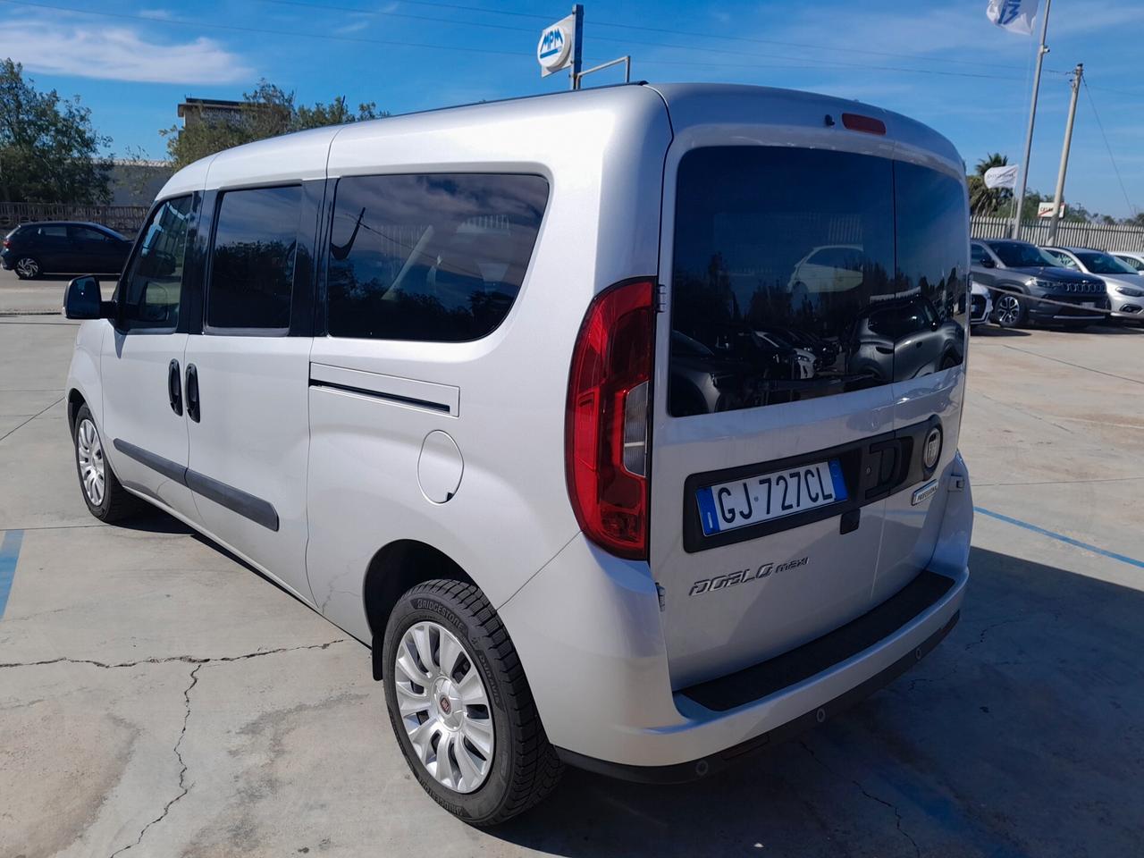 DOBLO' POSTI 1.6 MJT 120CV MAXI N1 LOUNGE