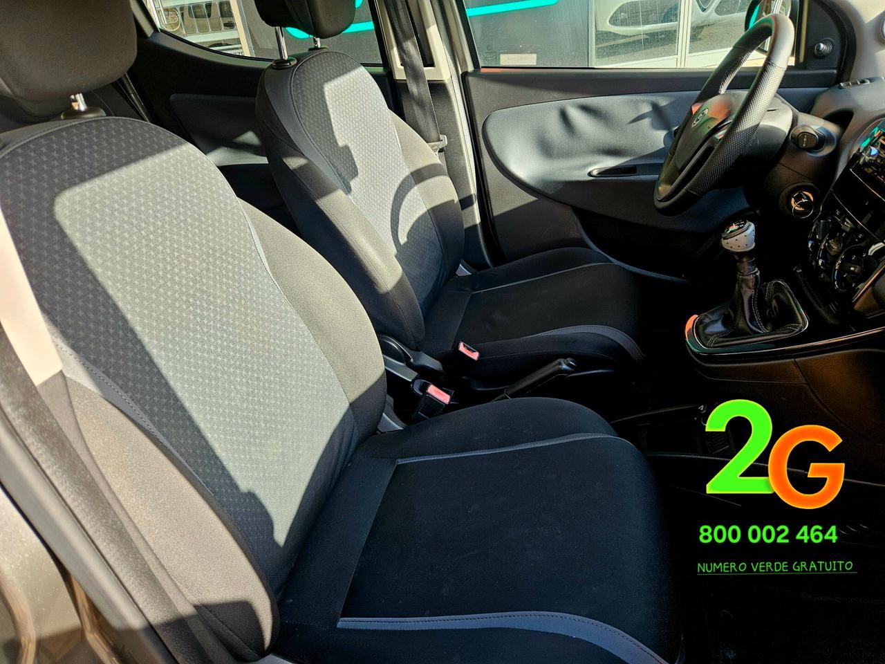 Lancia Ypsilon 1.3 MJT 16V 95 CV 5 porte S&S Silver