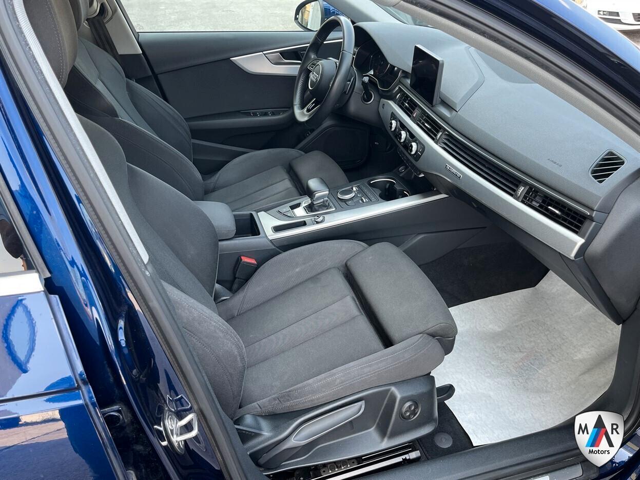 Audi A4 Avant 40 TDI quattro S tronic Design
