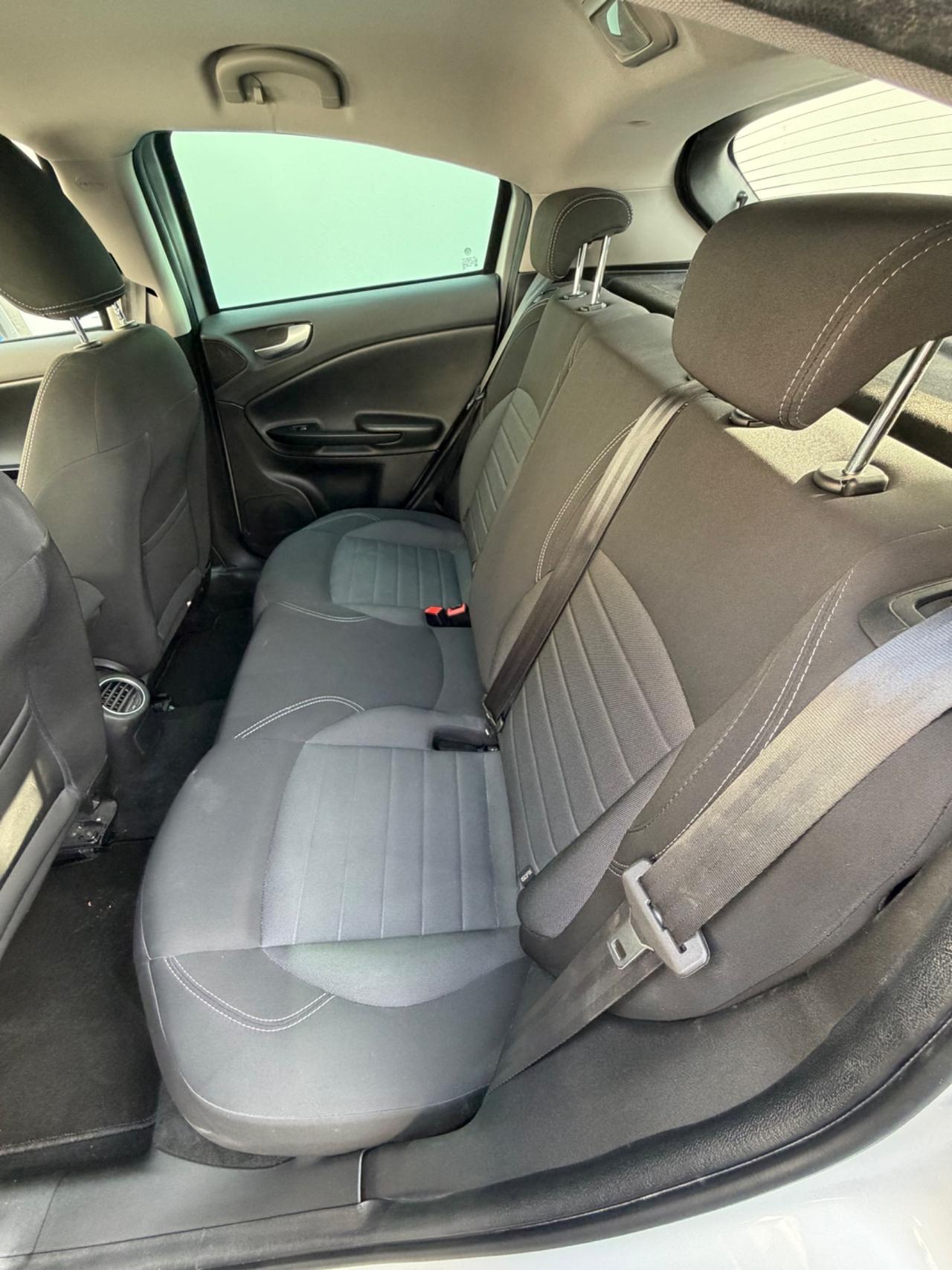 Alfa Romeo Giulietta 1.6 JTDm 120 CV