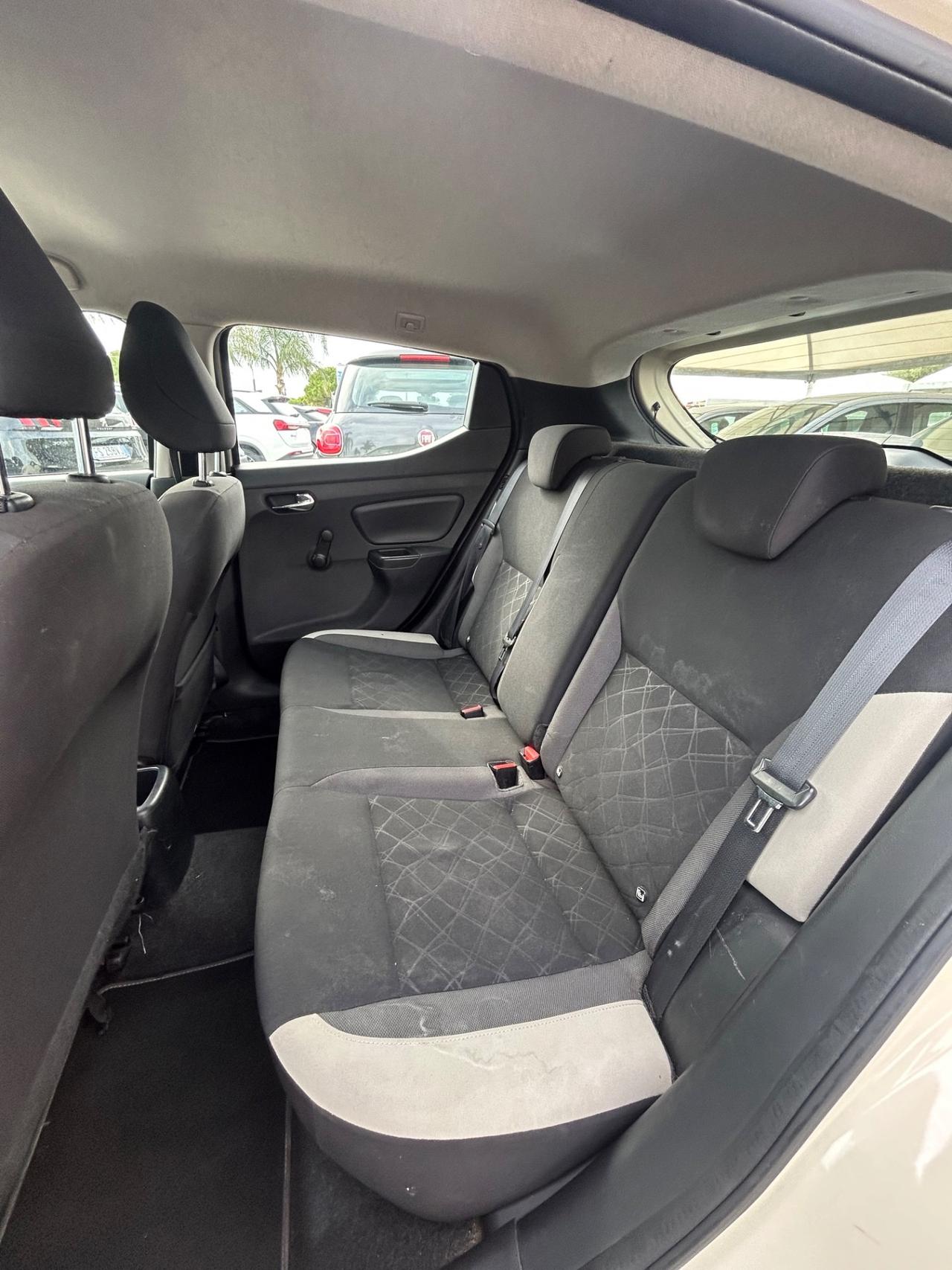 Nissan Micra 1.0 IG 12V 5 porte Visia