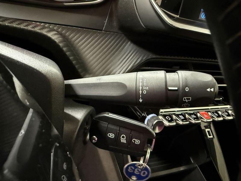 Peugeot 208 208 PureTech 100 S&S 5Pt Active