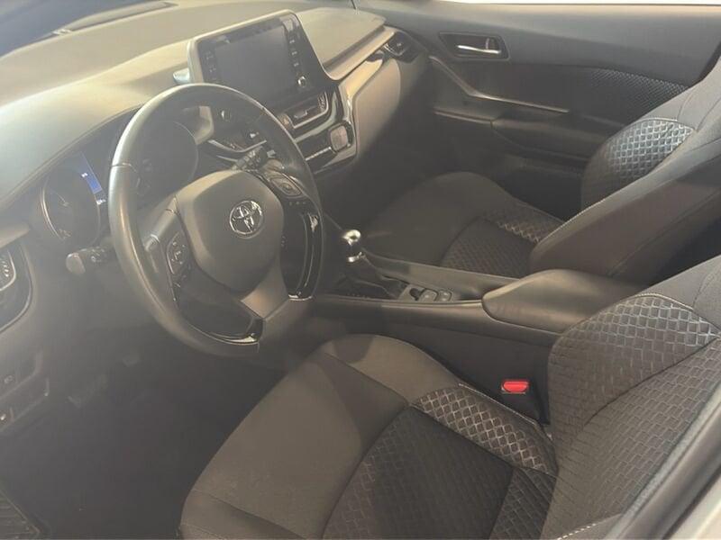 Toyota C-HR I 2020 1.8h Business e-cvt