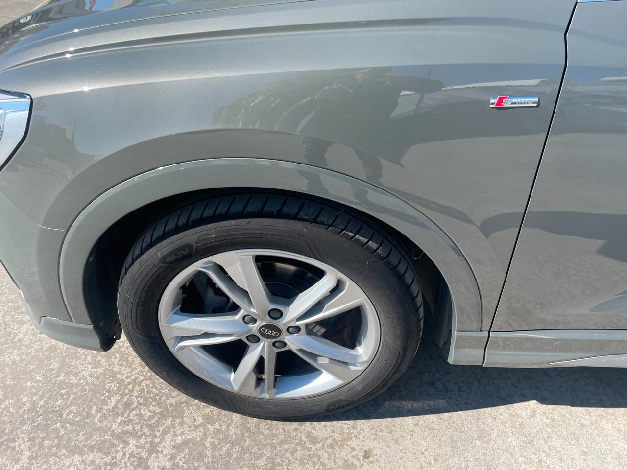 Audi Q3 35 TDI S tronic S line edition