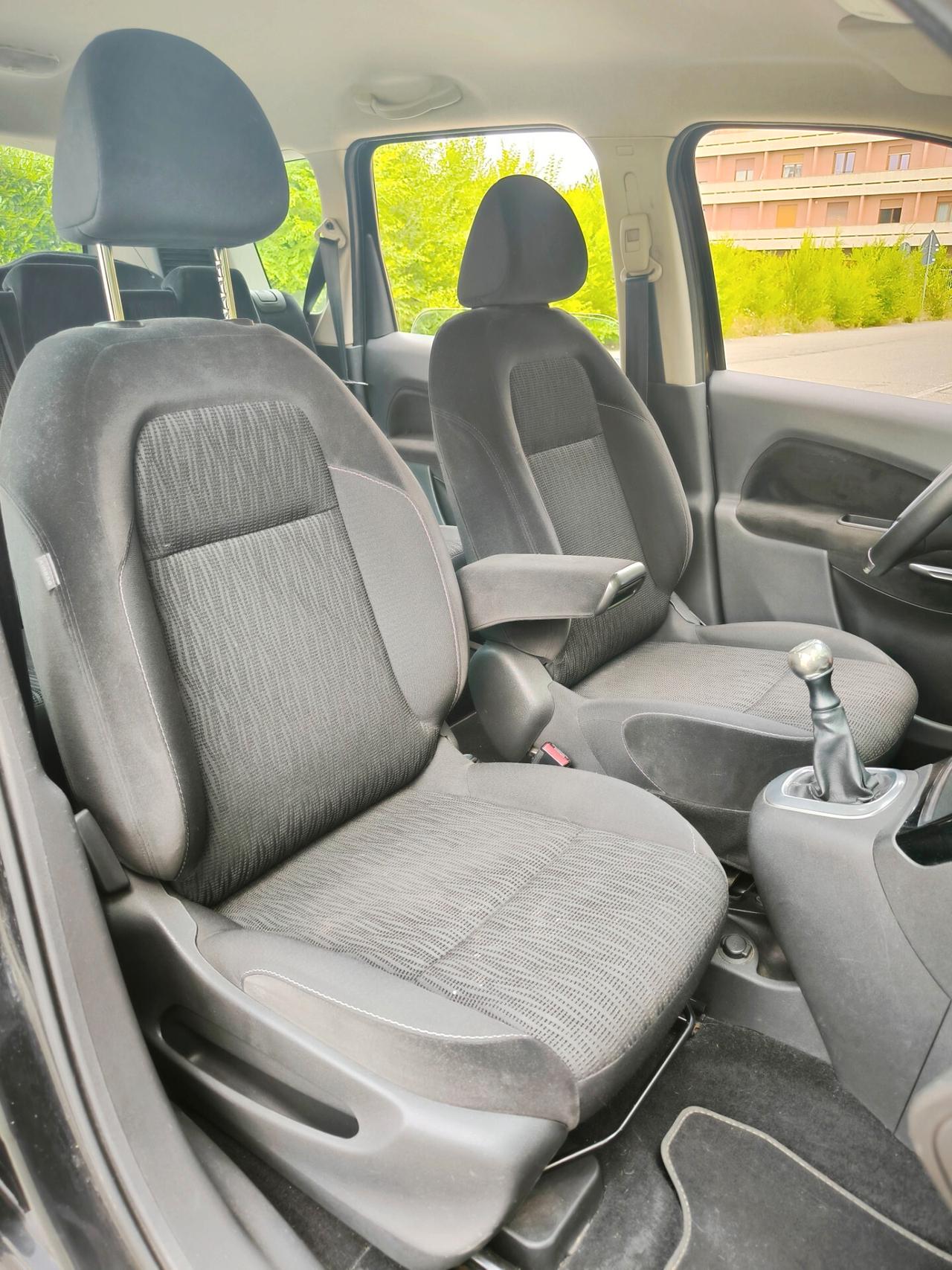 Citroen C3 Picasso 1.4 VTi 95 Exclusive Theatre con 61000 KM ORIGINALI
