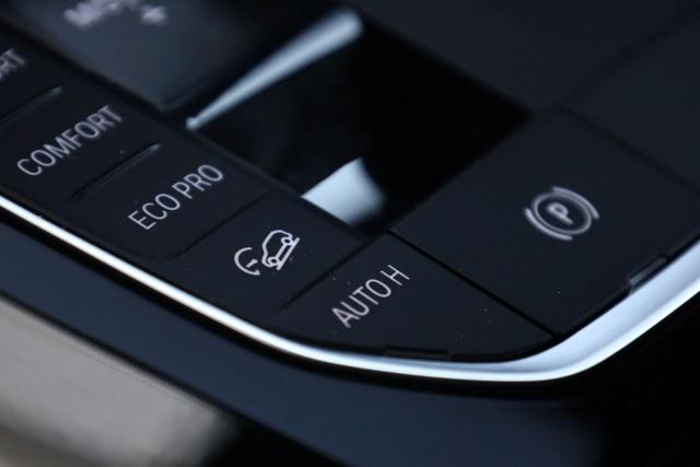 BMW X4 xDrive20d MH48V Msport