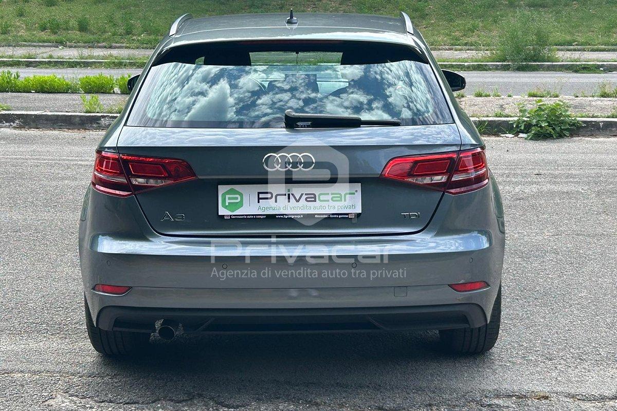 AUDI A3 1.6 TDI 116 CV S tronic Business