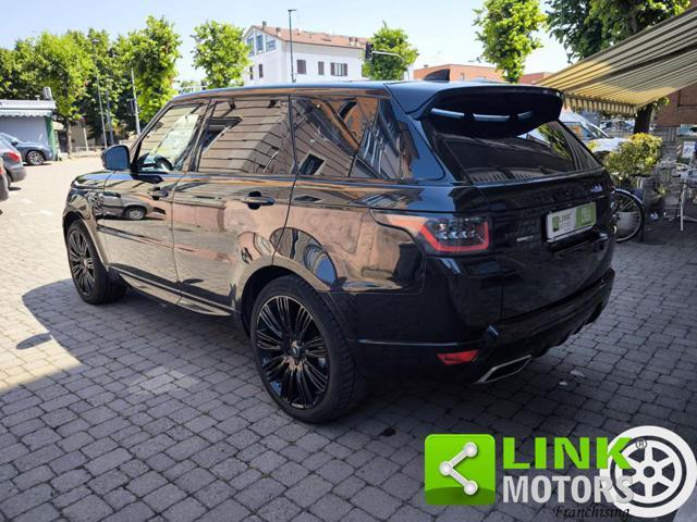 LAND ROVER Range Rover Sport 3.0 SDV6 HSE Total Black