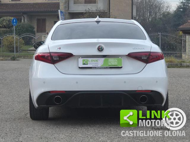 ALFA ROMEO Giulia 2.2 Turbodiesel 210 CV AT8 AWD Q4 Veloce