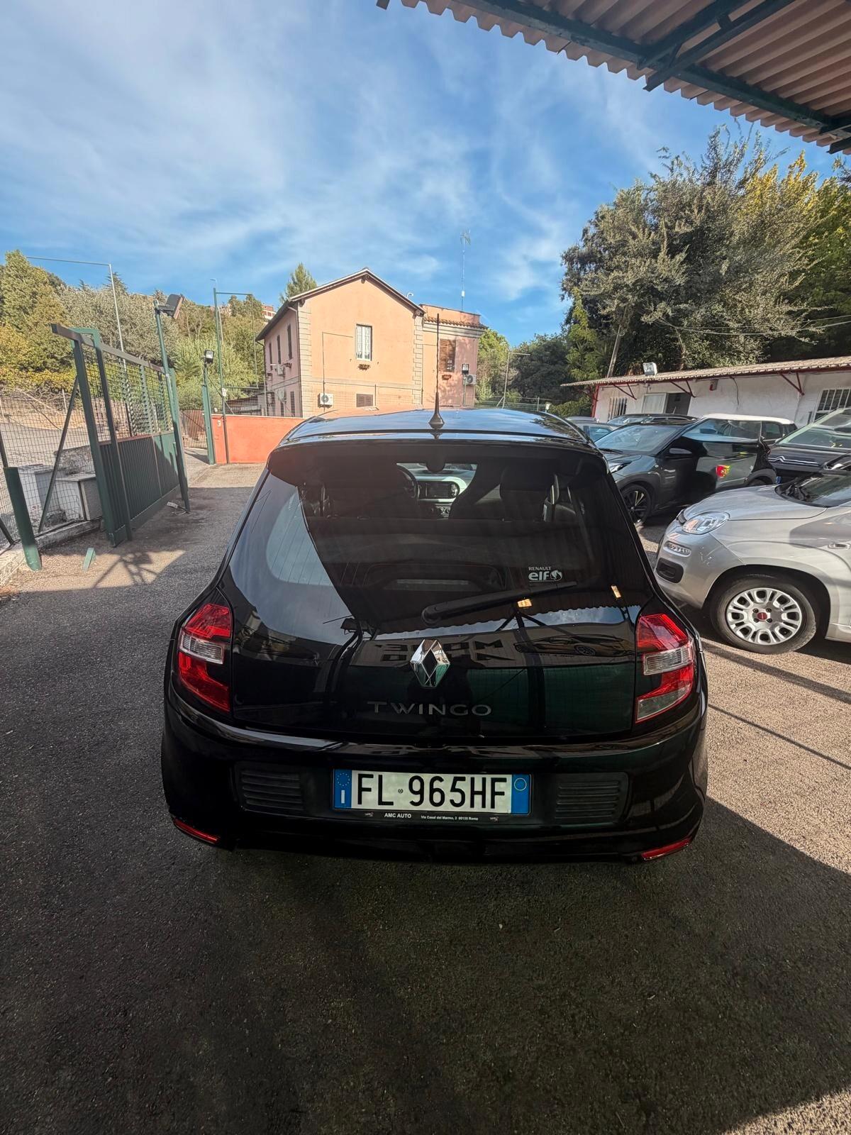 Renault Twingo SCe EDC La Parisienne