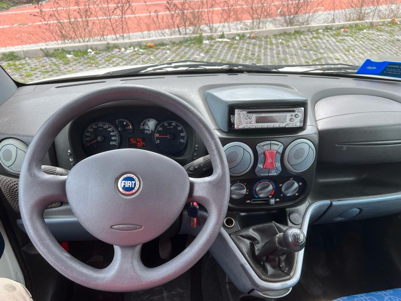 Fiat Doblo 1.9JTD A-F-F-A-R-O-N-E