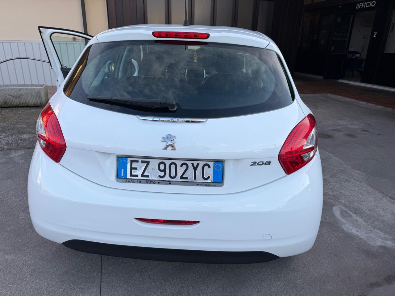 Peugeot 208 1.4 HDi 68 CV 5 porte Active