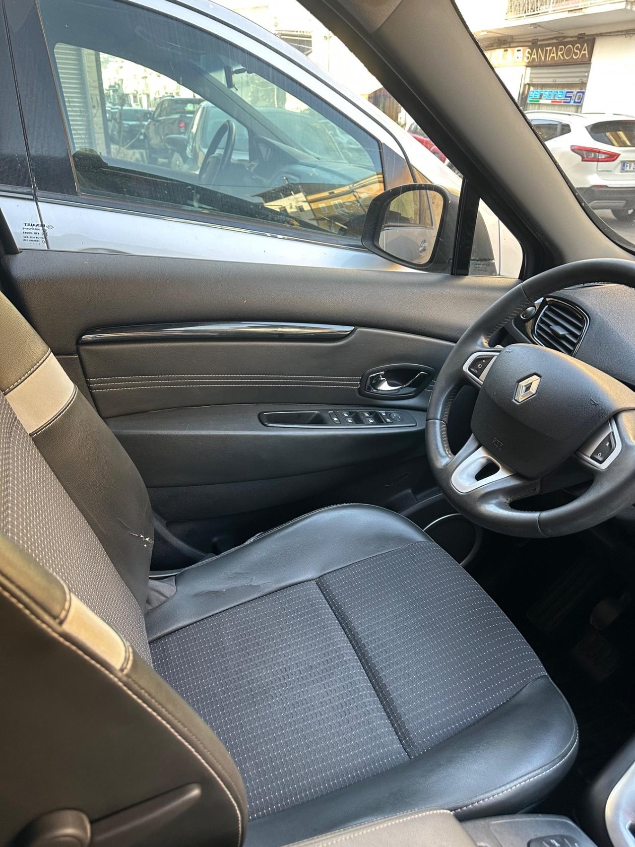 Renault Scenic Scénic 1.5 dCi 110CV EDC Dynamique
