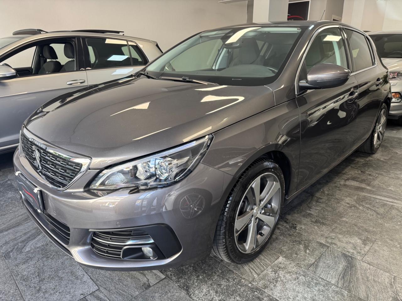 Peugeot 308 1.5 BlueHDi 130 S&S Allure
