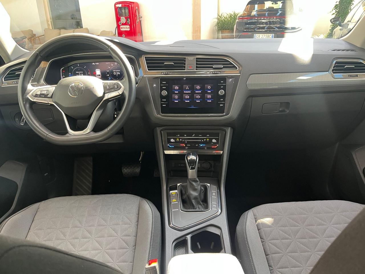 Volkswagen Tiguan 2.0 TDI 150 CV SCR DSG Elegance