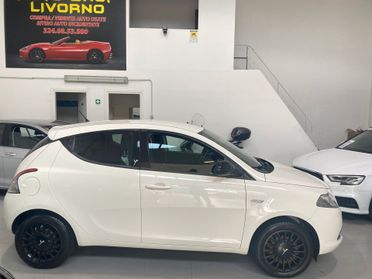 Lancia Ypsilon 1.2 69 CV 5 porte ELLE